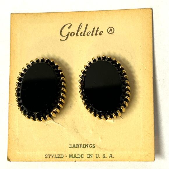 Vintage Goldette Black Glass Clip On Earrings on Original Card - Picture 1 of 7